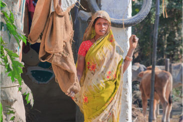 Девушка из народа Митхила. Деревня возле Джанакпура, Восточный Непал