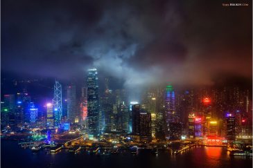 Яркий Гонконг