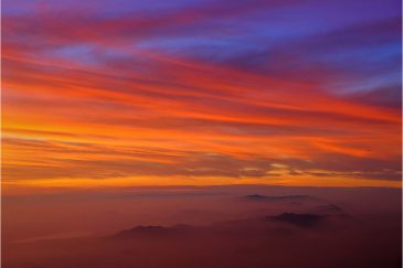 Вид с вершины Килиманджаро на рассвете