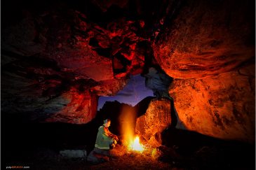 Один ночью в пещере. Зимбабве