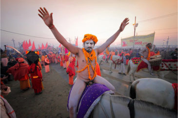Фестиваль Кумбха-Мела в разгаре