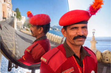 Индийский полицейский в Удайпуре