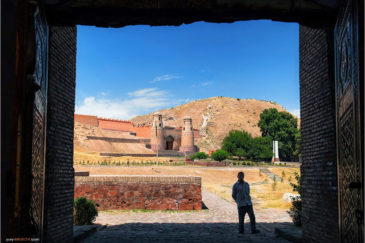 Крепость Хиссар в окрестностях Душанбе. Таджикистан