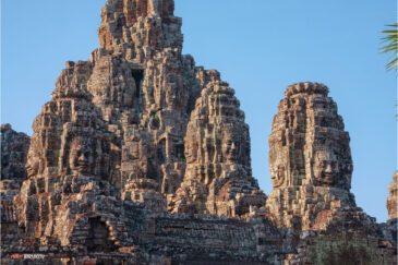 Буддистский храм Байон на руинах столицы империи кхмеров Ангкор-Тхом