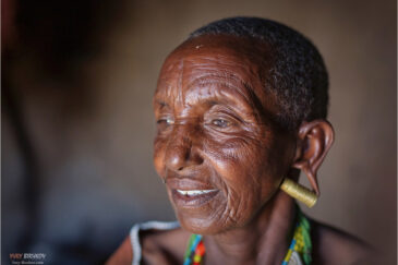 Женщина из племени Датога. Северная Танзания
